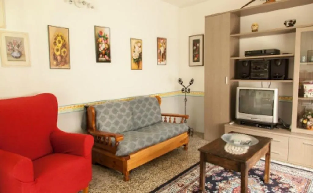 Casa Legnone Holiday home Piantedo