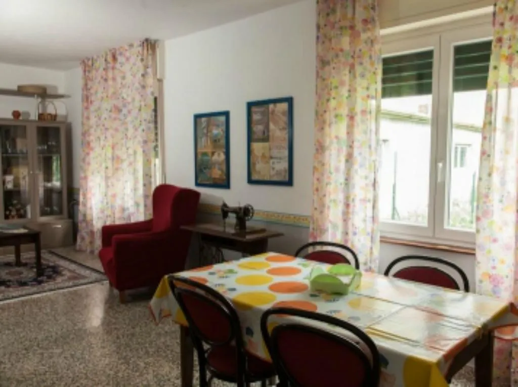 Сasa de vacaciones Casa Legnone Villa Piantedo
